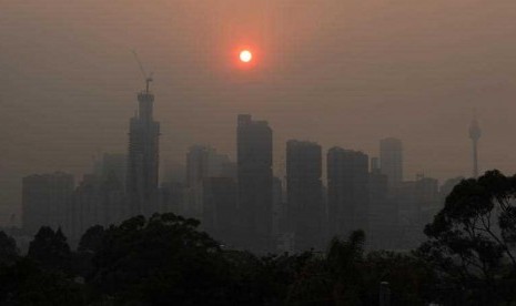 Polusi udara di kota Sydney sepanjang minggu ini memburuk karena kombinasi asap