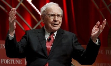 Punya Uang Rp1.793 Triliun, Warren Buffett Kesulitan Menghabiskannya. (FOTO: REUTERS/Lucas Jackson)