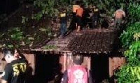  Hujan disertai angin kencang kembali menerjang di sejumlah wilayah di Sragen