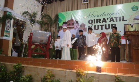  DPRD Provinsi Jawa Barat mengapresiasi kegiatan Musabaqah Qiraatil Kutub (MQK) 2019 yang diselenggarakan di Pesantren Cipasung, Kabupaten Tasikmalaya, Selasa (15/10/2019). 