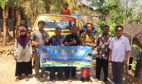 Siswa SD Muhammadiyah Concongcatur Peduli Kekeringan Gunung Kidul  