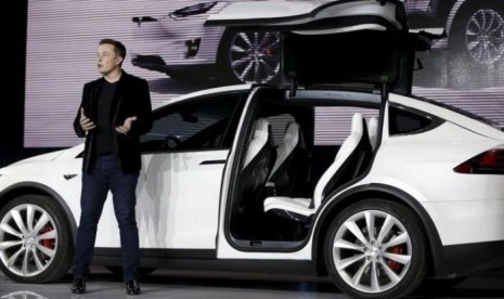 Gegara Brexit, Elon Musk Buka Pabrik Baru Tesla di Jerman. (FOTO: Reuters/Stephen Lam)