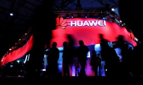 Huawei Siapkan Kapasitas SDM Indonesia Sambut Era 5G. (FOTO: Reuters/Eric Gaillard)