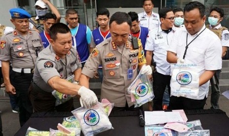 Pengiriman 7,2 Kg Sabu ke Jatim Digagalkan, 4 Kurir Didor