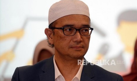 Ketua Umum Sarikat Penyelenggara Umrah Haji Indonesia (SAPUHI) - Syam Resfiadi