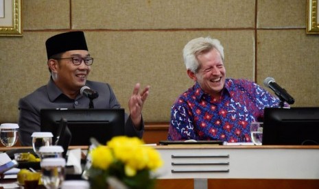 Ridwan Kamil Beberkan Potensi Investasi Jabar Kepada Penasihat PM Inggris