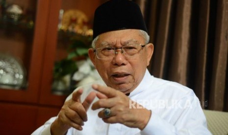 Ketua Umum Majelis Ulama Indonesia (MUI) KH Ma'ruf Amin  saat melakukan wawancara eklusif dengan Republika di Jakarta, Jumat (29/6).