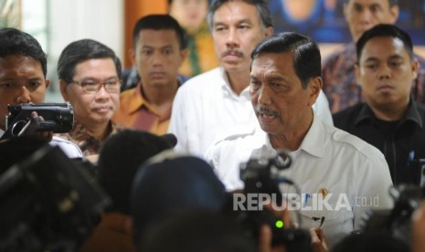 Menteri Koordinator Bidang Kemaritiman Republik Indonesia Luhut Panjaitan  