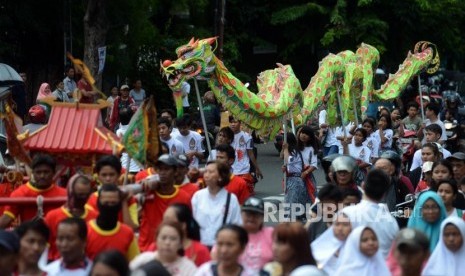 Cap Go Meh menjadi salah satu daya tarik wisatawan di Padang. Ilustrasi cap go meh