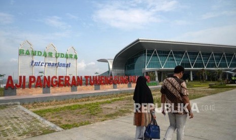 Bandara Aji Pangeran Tumenggung Pranoto, Samarinda, Kalimantan Timur.