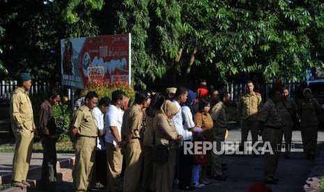  Senin, Pemkab Bekasi Gelar Apel Perdana Pegawai (ilustrasi)