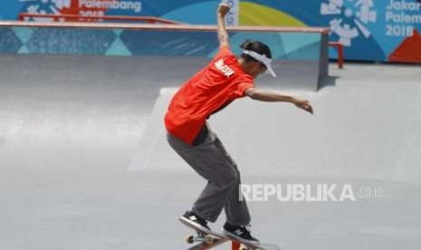 Atlet Skateboard Putra Indonesia Sanggoe Darma Tanjung meraih perak di nomor men’s street Asian Games 2022 Hangzhou, Cina.