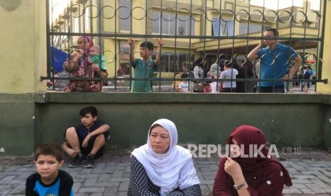 Suasana pengungsi para pencari suaka di gedung eks kodim, Jakarta Barat, Jumat (12/7).