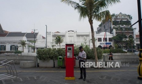 Mesin parkir meter di kawasan Kota Tua, Jakarta Barat.