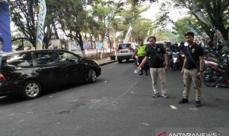 Empat Polres Cianjur Alami Luka Bakar Saat Amankan Unjuk Rasa Mahasiswa