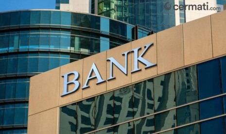 Menabung di Bank: Inilah Kelebihan dan Kekurangan Menabung di Bank