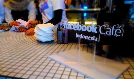 Facebook Cafe, Wadah Sosialisasi Privasi Data. (FOTO: Bernadinus Adi Pramudita)