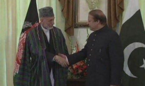 Presiden Afghanistan Hamid Karzai dan PM Pakistan Nawaz Sharif 