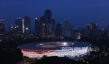 Wajah Baru Stadion Utama Gelora Bung karno (SUGBK) usai dilakukan renovasi untuk Asian Games 2018, Jakarta, Sabtu (13/1).