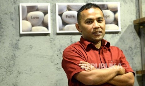 Direktur Eksekutif Komunikonten - Hariqo Wibawa Satria.