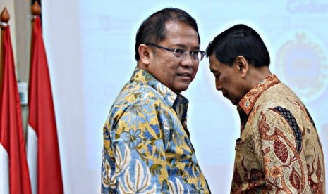 Bahas Isu 'Simjacker', Menkominfo Akan Temui Sejumlah Operator. (FOTO: Wahyu Putro A)