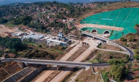  Tol Cisumdawu menjadi kunci untuk meningkatkan aktivitas BIJB Kertajati.