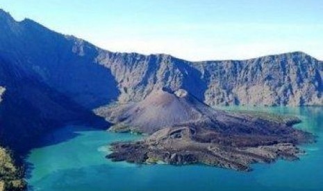 Gunung Rinjani 