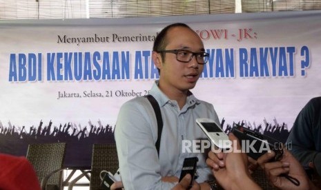 Charta Politika merilis hasil survei terbarunya yang menunjukkan bahwa mayoritas masyarakat puas dengan kinerja pemerintah pusat. Namun, angka tersebut mengalami penurunan ketimbang survei di periode sebelumnya. (Foto: Direktur Eksekutif Charta Politika Yunarto Wijaya)