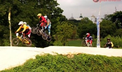 BMX Super Cross Series Ciptakan Bibit Muda