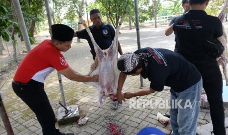 Hanya Panitia yang Boleh Hadir di Masjid Pantau Qurban. Ilustrasi