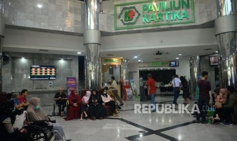 Suasana di Paviliun Kartika, Rumah Sakit Pusat Angkatan Darat (RSPAD), Jakarta.  Rumah Sakit Pusat Angkatan Darat (RSPAD) Gatot Soebroto memastikan bahwa meninggalnya mantan panglima TNI (purn) Djoko Santoso bukan karena infeksi Covid-19 alias corona. 