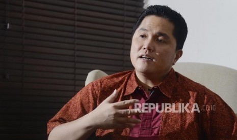 Ketua Komite Olimpiade Indonesia (KOI) yang juga anggota Komite Olimpiade Internasional (IOC) Erick Thohir saat wawancara khusus bersama Republika di Jakarta, Senin (15/7).