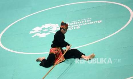 Pesilat Indonesia Puspa Arum Sari diharapkan menyumbang emas pada cabang pencak silat SEA Games 2019, Selasa (3/12).