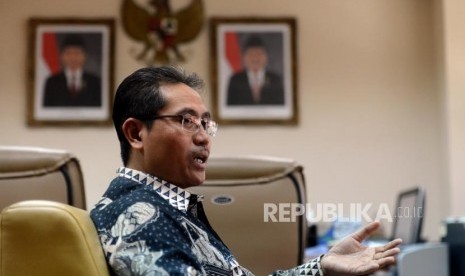 Mastuki. Kepala Biro Humas, Data dan Informasi Kementerian Agama, Mastuki memberikan paparan saat wawancara bersama Republika di Kantor Kementerian Agama, Jakarta, Selasa (5/3).