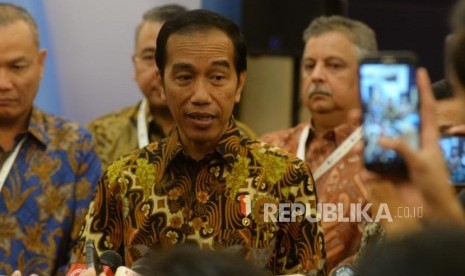 Presiden Joko Widodo seusai membuka 100 CEO Forum di Jakarta, Rabu (29/11).