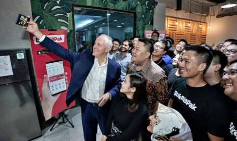 Mantan PM Australia Sambangi Bukalapak Bahas Soal.... (FOTO: Bukalapak)