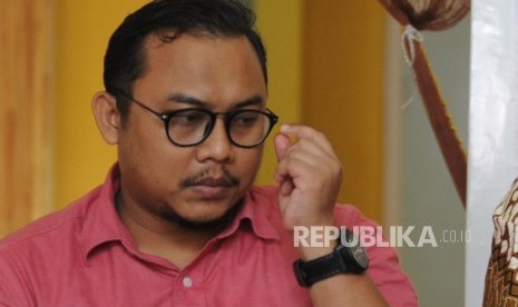 Ketua Kode Inisiatif - Veri Junaidi