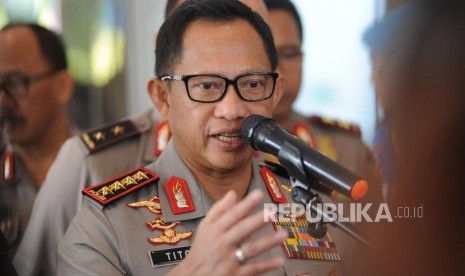 Kapolri Jendral Polisi Tito Karnavian usai memberikan pembekalan kepada Anggota Polri saat  rapat pimpinan Polri di Auditorium PTIK,  Jakarta, Rabu (24/1).