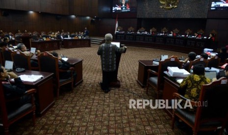 Suasana sidang lanjutan Perselisihan Hasil Pemilihan Umum (PHPU) Pemilihan Presiden (Pilpres) 2019 di Gedung Mahkamah Konstitusi, Jakarta, Kamis (20/6).