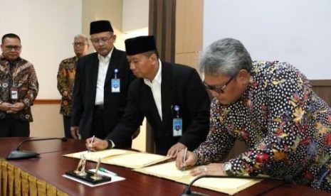  PT. Pertamina Hulu Indonesia sebagai salah satu perusahaan yang bergerak di bidang minyak dan gas bumi (migas) menjalin kerja sama dengan Universitas Sebelas Maret (UNS) Surakarta, Jumat (20/9/2019). HUmas UNS