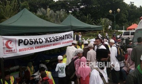 Posko kesehatan Mer C digelar di sela kegiatan reuni 212 di Silang Monas beberapa hari lalu.