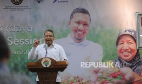 Menteri Desa, Pembangunan Daerah Tertinggal dan Transmigrasi  Eko Putro Sandjojo.