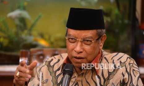 Dewan Pengarah Badan Pembinaan Ideologi Pancasila (BPIP) KH Said Aqil Siradj mengatakan, tantangan Indonesia bukan saja soal toleransi agama, tetapi juga masalah ekonomi. 