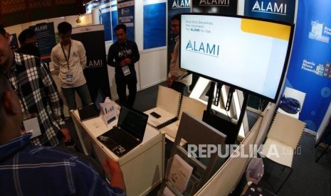 FINTECH SYARIAH. Booth fintech syariah alami. Hingga akhir 2021, Alami menyalurkan pembiayaan Rp 1,25 triliun dengan dengan TKB90 100 persen. (ilustrasi). 