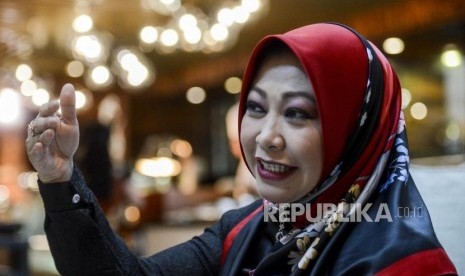  Wujudkan Rumah Indonesia di Arab Saudi, BPKH Gandeng BUMN. Foto:   Anggota Badan Pelaksana BPKH Hurriyah El Islamy saat sesi wawancara bersama Republika di Jakarta, Rabu (25/9).