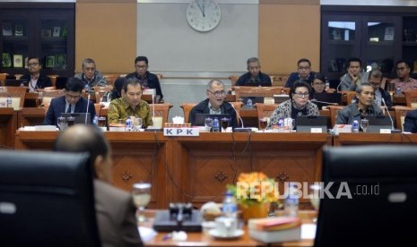 [ilustrasi] Ketua KPK Agus Raharjo memyampaikan pandangannya sat mengikuti Rapat Dengar Pendapat (RDP) lanjutan dengan Komisi III DPR di Kompleks Parlemen Senayan, Jakarta, Selasa(13/2).