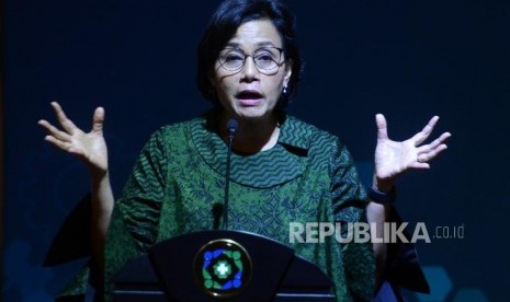 Peluncuran Data Sampel BPJS Kesehatan. Menteri Keuangan Sri Mulyani menyampaikan pidato saat peluncuran data sampel BPJS Kesehatan di Jakarta, Senin (25/2).