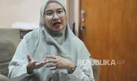 Ketua Umum Badan Kontak Majelis Taklim (BKMT) Syifa Fauzia dalam sesi wawancara dengan Republika di Jakarta, Senin (1/4).