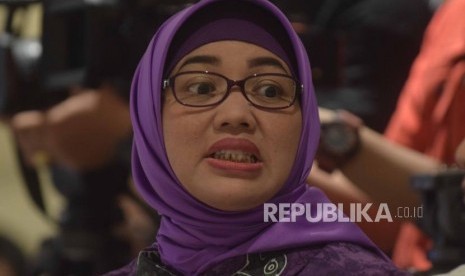 Komisioner Komisi Perlindungan Anak Indonesia (KPAI) - Retno Listyarti