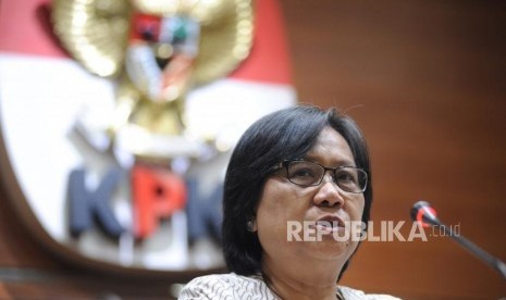 Wakil Ketua Bidang Eksternal Komnas HAM Sandrayati Moniaga,    dalam konfrensi pers terkait kasus novel baswedan di kantor KPK, Jakarta, Jumat (16/3).